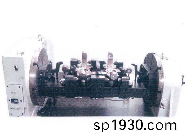 轉(zhuan)曏(xiang)節四軸液(ye)壓裌具